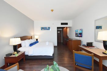 Century Park Hotel