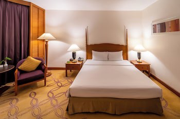 Century Park Hotel