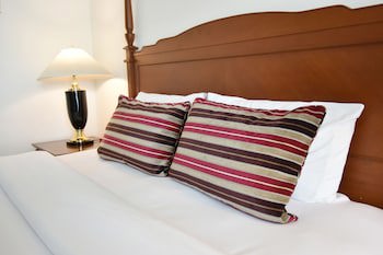 Century Park Hotel