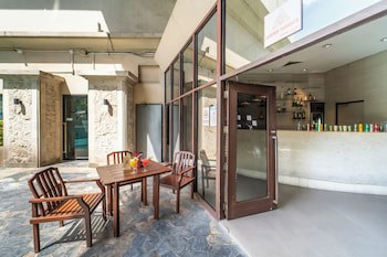Century Park Hotel