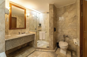 Century Park Hotel