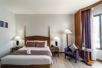 Century Park Hotel