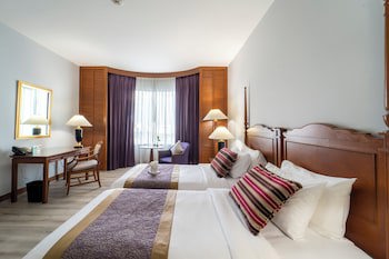 Century Park Hotel