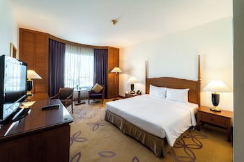 Century Park Hotel