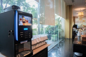Century Park Hotel