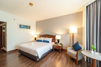 Century Park Hotel