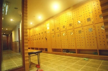 Ebina House