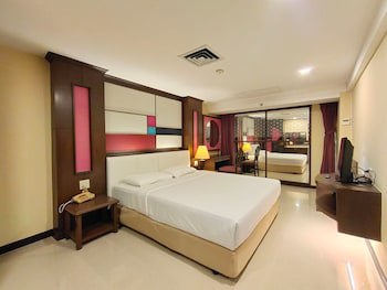 Ebina House
