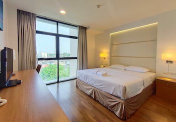 Ebina House