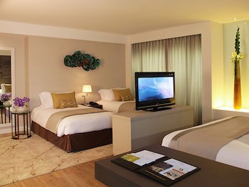 Grand Diamond Suite