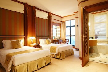 Grand Diamond Suite