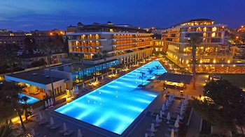 Acanthus Cennet Barut Collection - Ultra All Inclusive