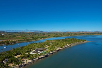 Doubletree Resort By Hilton Hotel Fiji - Sonaisali Island