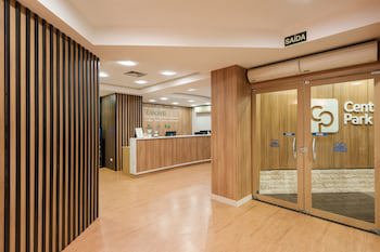 Central Park Hotel By Bourbon