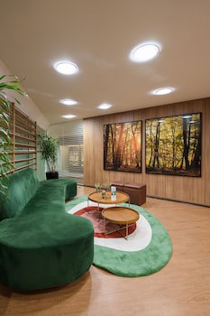 Central Park Hotel By Bourbon
