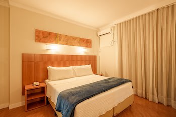 Central Park Hotel By Bourbon