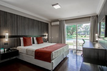 Hotel Deville Express Cascavel