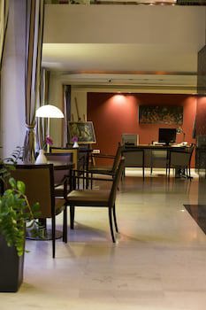 Davitel Tobacco Hotel