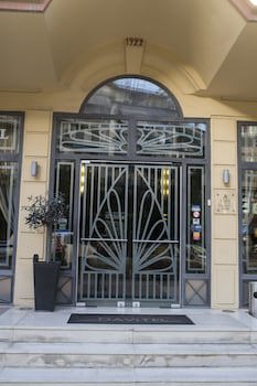 Davitel Tobacco Hotel