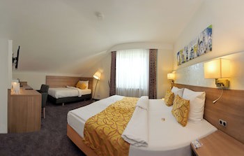 Hotel & Living Am Wartturm fotoğrafı