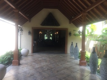 The Zuri Kumarakom Kerala Resort & Spa