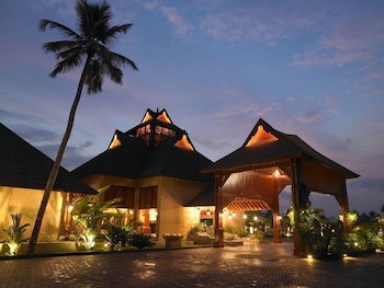 The Zuri Kumarakom Kerala Resort & Spa