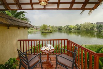 The Zuri Kumarakom Kerala Resort & Spa