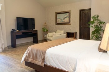 Valle Escondido Wellness Resort