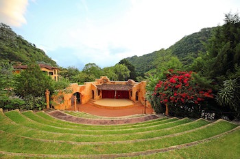 Valle Escondido Wellness Resort