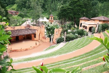 Valle Escondido Wellness Resort
