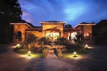 Valle Escondido Wellness Resort