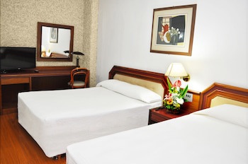 Caravelle Palace Hotel