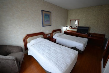 Caravelle Palace Hotel