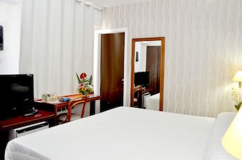 Caravelle Palace Hotel