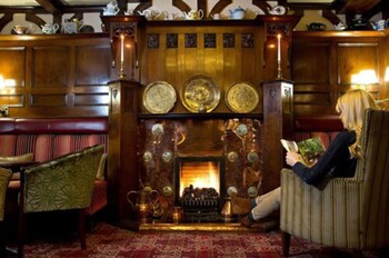 The George Hotel