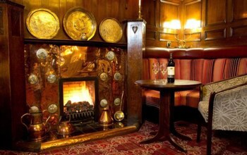 The George Hotel