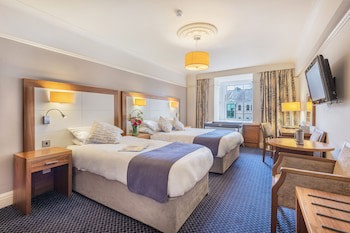 Riverside Hotel