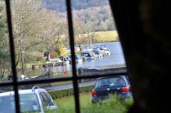 Newby Bridge Hotel