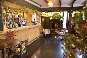 Newby Bridge Hotel