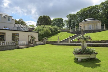 Newby Bridge Hotel