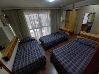 Astron Suites Sao Jose Dos Pinhais By Nobile