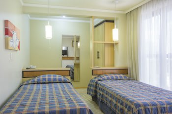 Astron Suites Sao Jose Dos Pinhais By Nobile