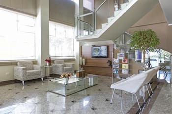 Astron Suites Sao Jose Dos Pinhais By Nobile