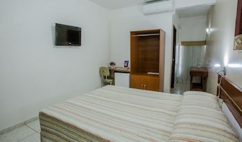 Foz Presidente Economic Hotel