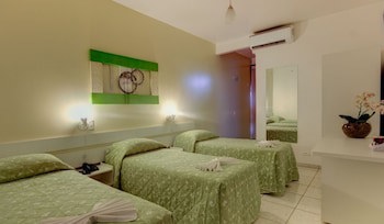 Foz Presidente Economic Hotel