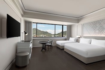 Courtyard By Marriott Phuket Town