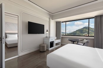 Courtyard By Marriott Phuket Town