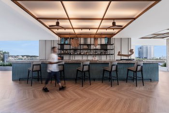 Courtyard By Marriott Phuket Town