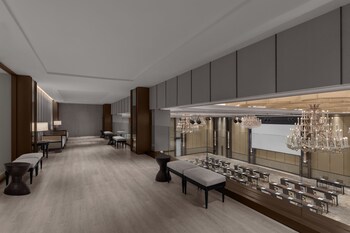 Courtyard By Marriott Phuket Town