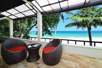 Andaman White Beach Resort